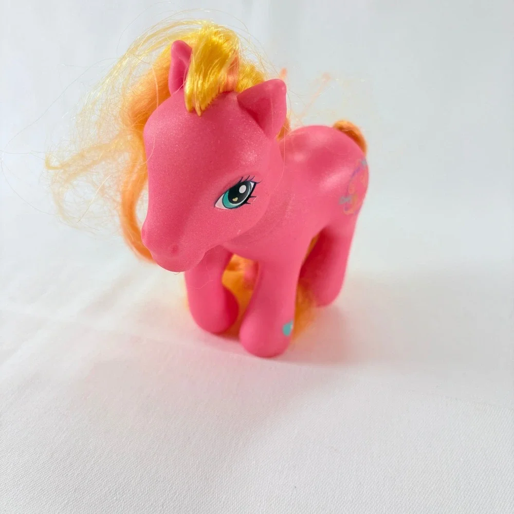 Vintage Hasbro 2002 My Little Pony G3 Amberlocks Pink Yellow Hair Blue Eyes